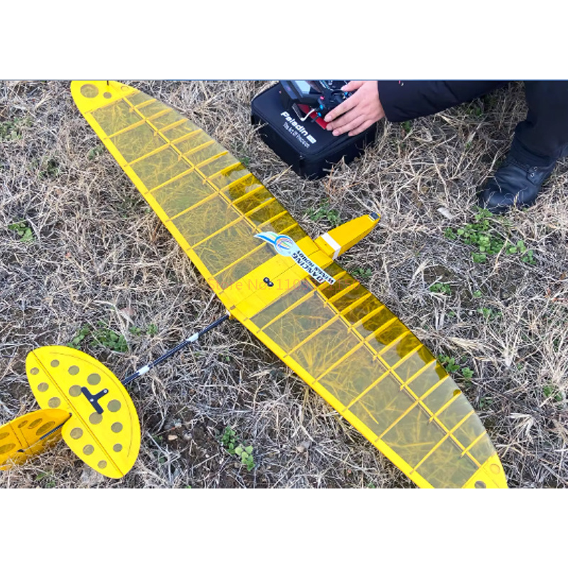 Model Kit Expert - Discus Launch Glider Balsawood DLG Kit